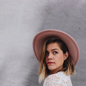 Meet your Posher, Philippa